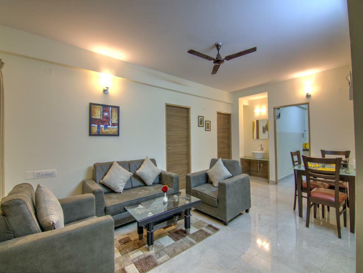 Sunshine Suites Grand Deluxe Bangalore Luaran gambar